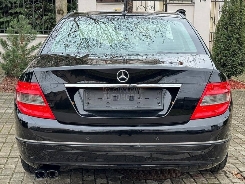 Mercedes Benz C 200 AUTOM/AVANGARDE