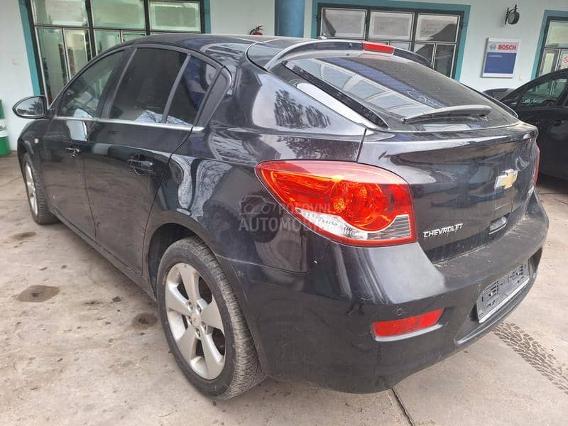 Chevrolet Cruze 