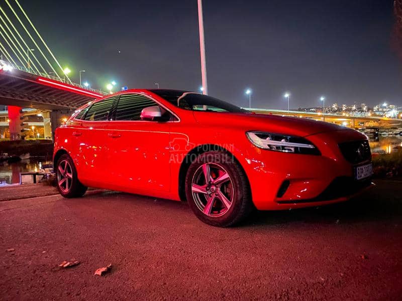 Volvo V40 D3 R-Design