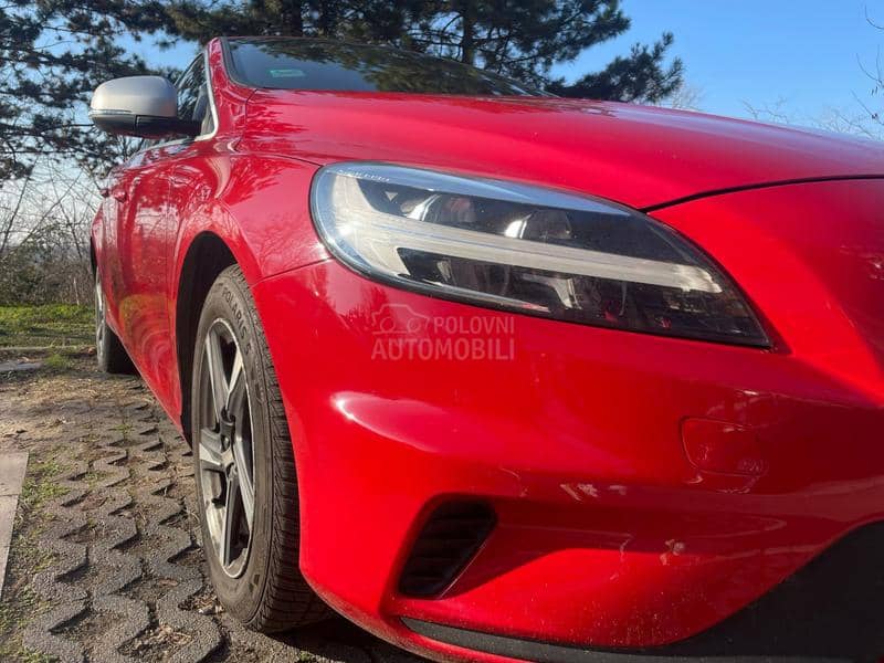 Volvo V40 D3 R-Design