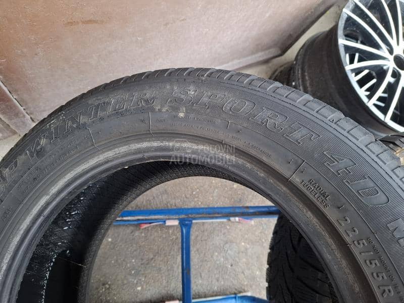 Dunlop 225/55 R16 Zimska