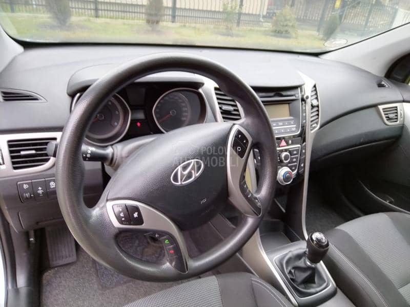 Hyundai i30 1.6 CRDI