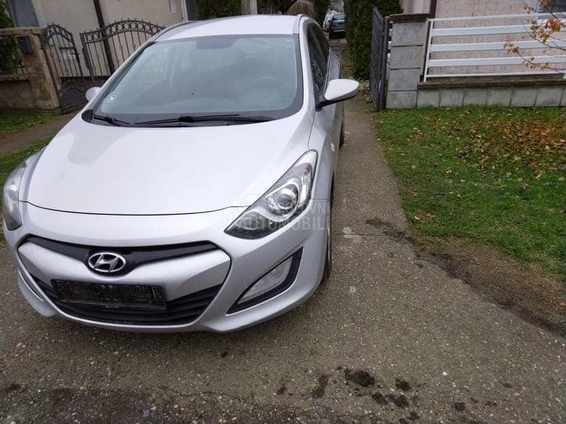 Hyundai i30 1.6 CRDI