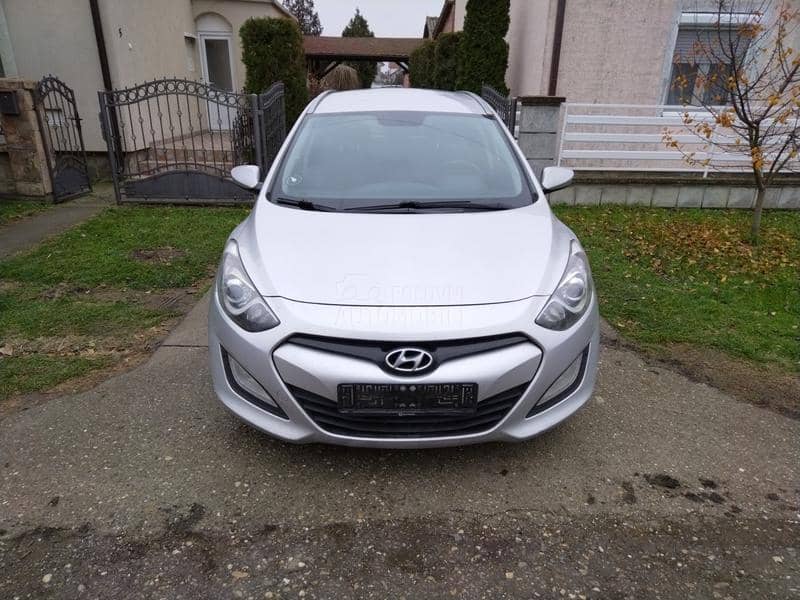 Hyundai i30 1.6 CRDI