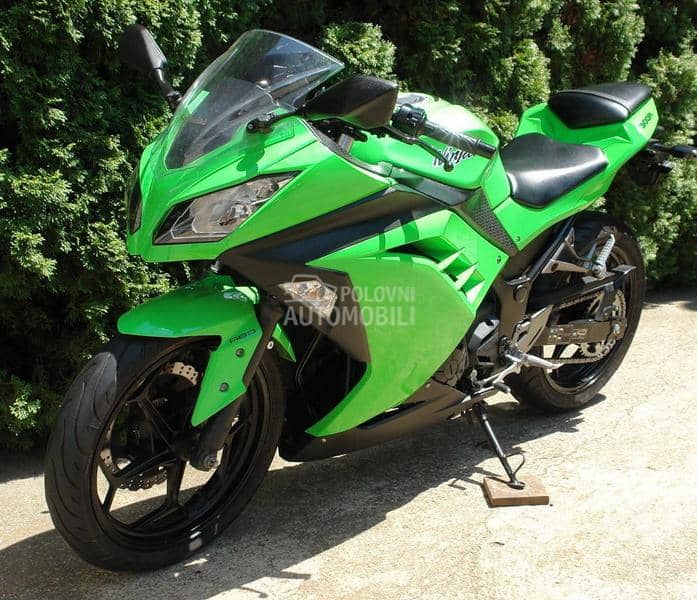 Kawasaki NINJA 300 ABS CH A2