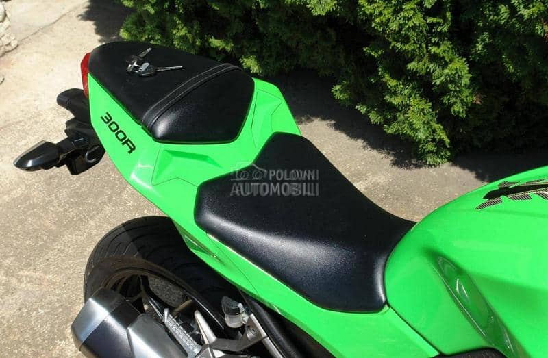 Kawasaki NINJA 300 ABS CH A2