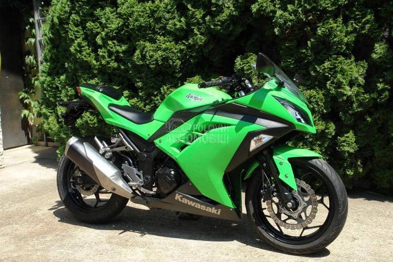 Kawasaki NINJA 300 ABS CH A2