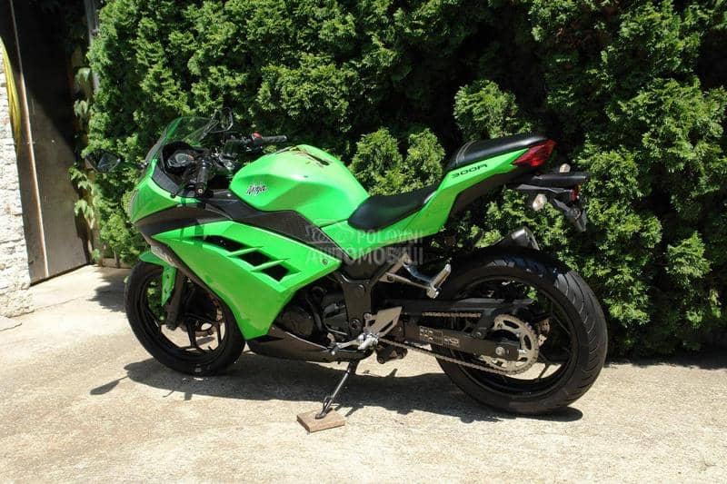 Kawasaki NINJA 300 ABS CH A2