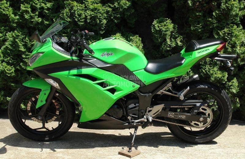 Kawasaki NINJA 300 ABS CH A2