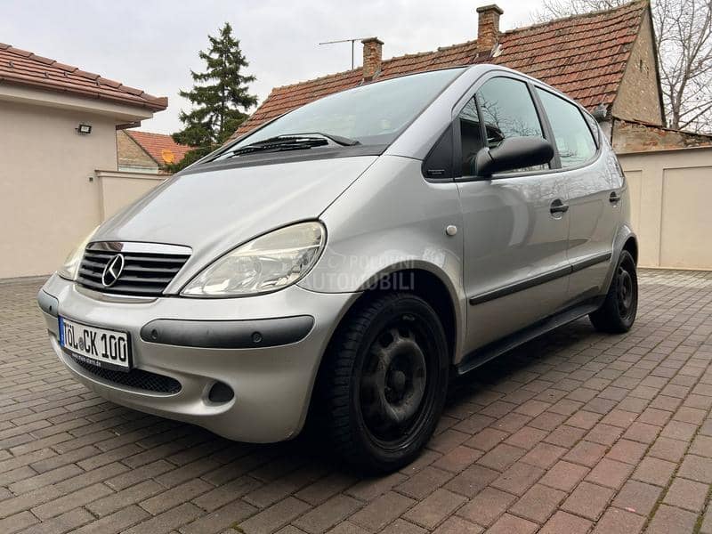 Mercedes Benz A 160 SA TABLICAMA