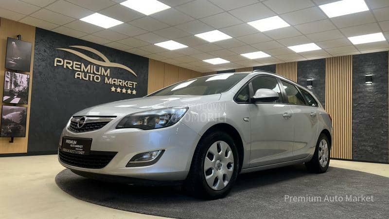 Opel Astra J /1.7 CDTI/N.A.V.I/