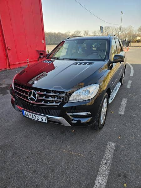 Mercedes Benz ML 250 NOV