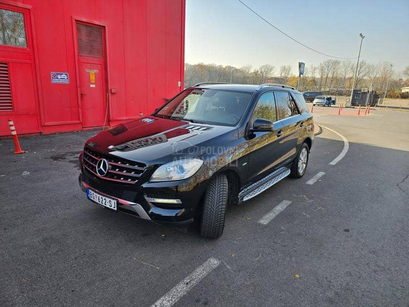 Mercedes Benz ML 250 NOV