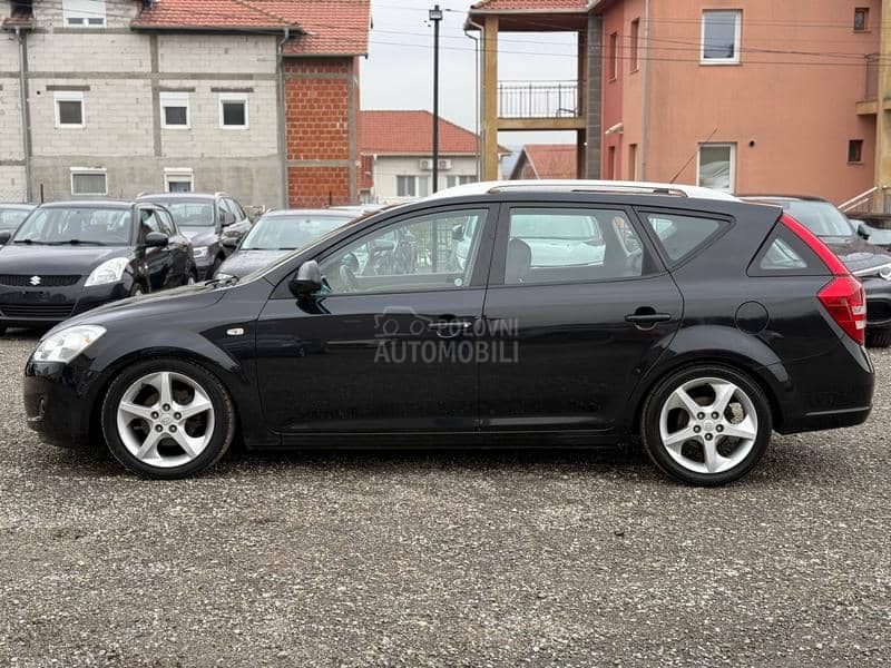 Kia cee`d sw 2.0 CRDI SWlSS