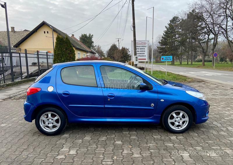 Peugeot 206 plus 1.4