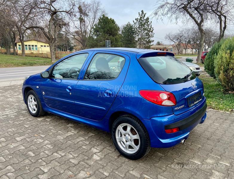 Peugeot 206 plus 1.4