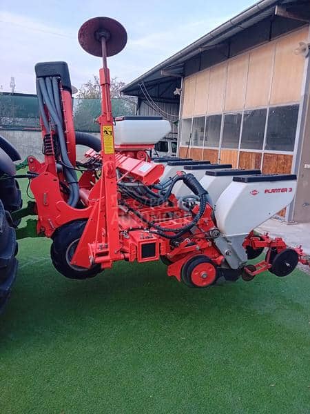 Kuhn Planter 3