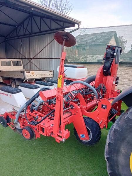 Kuhn Planter 3