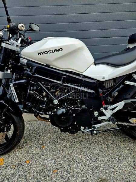 Hyosung Comet 650