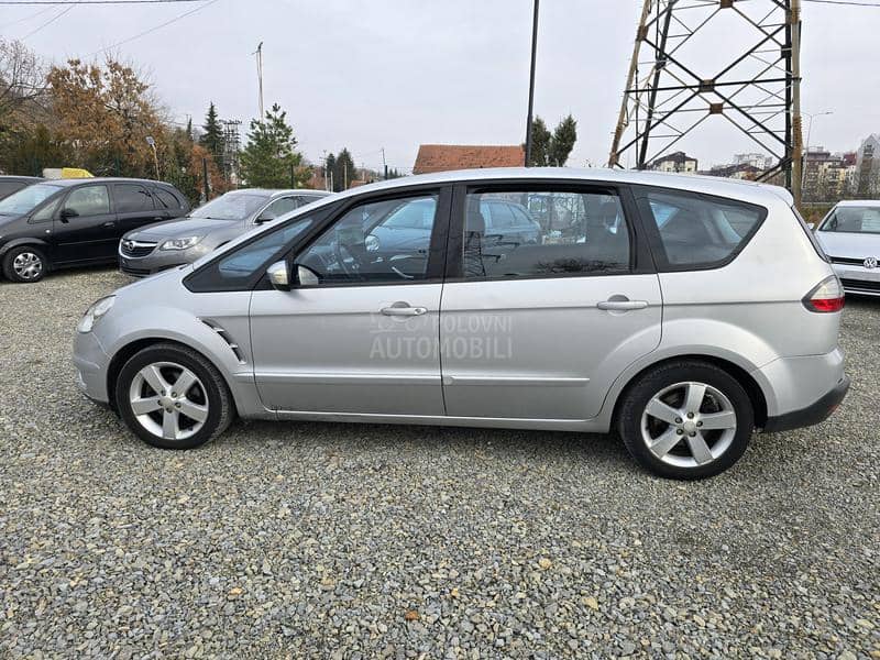 Ford S-Max 