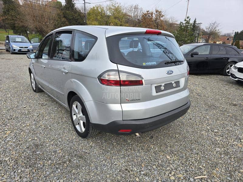 Ford S-Max 