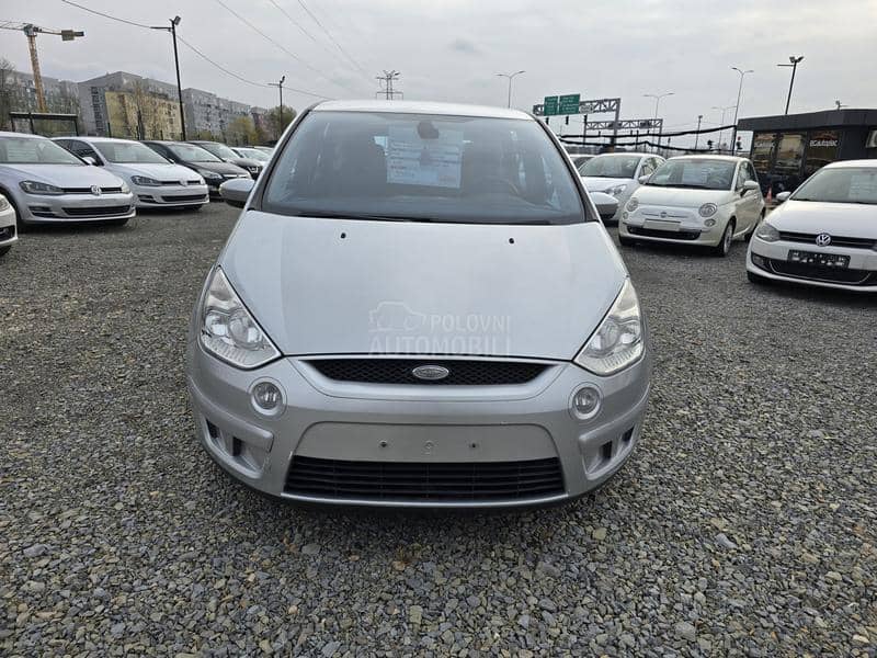 Ford S-Max 