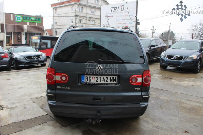 Volkswagen Sharan 1.9 TDI DSG