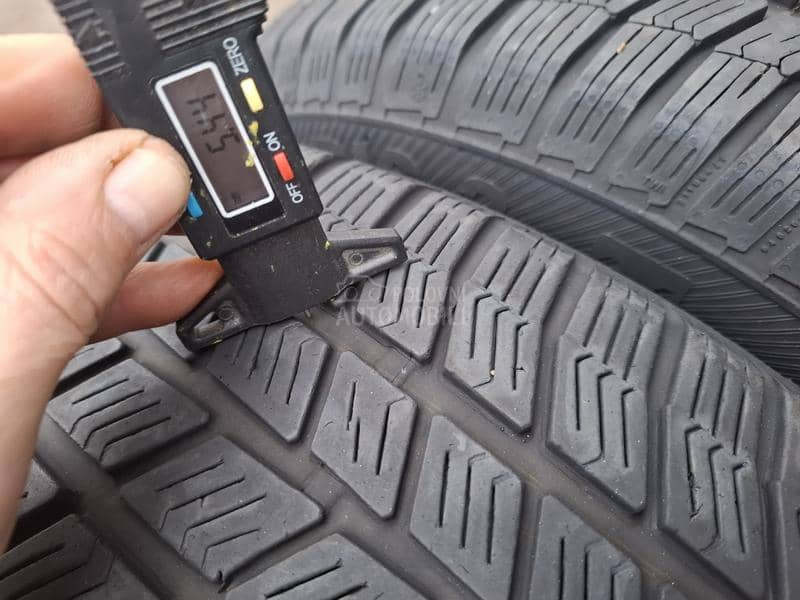 Barum 215/65 R16 Zimska