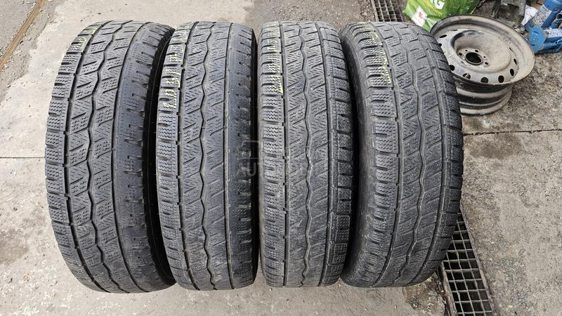 Hankook 205/75 R16 Zimska