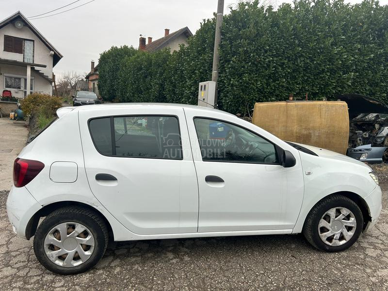 Dacia Sandero 