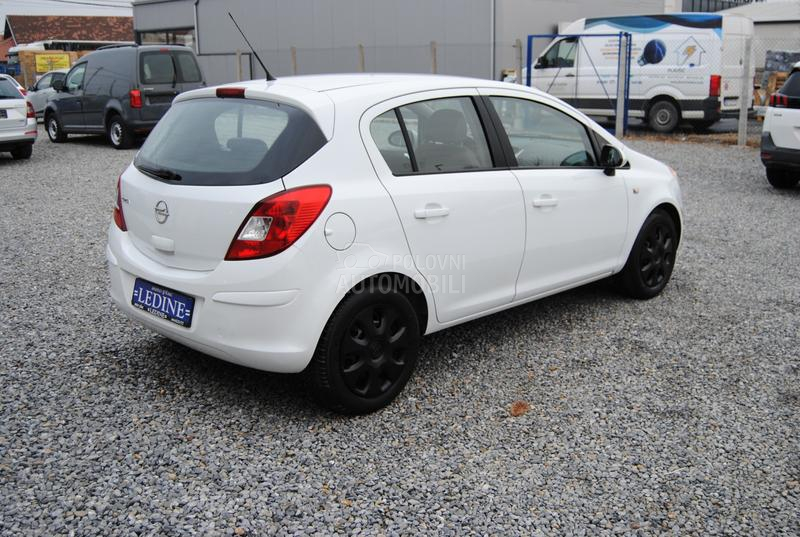 Opel Corsa D 1,2 16V GPL