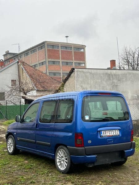 Citroen Berlingo Invalid