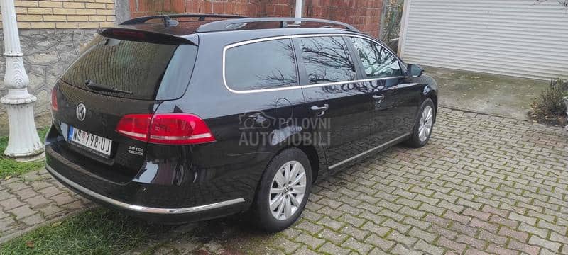 Volkswagen Passat B7 DSG 2 0 Bluemotion