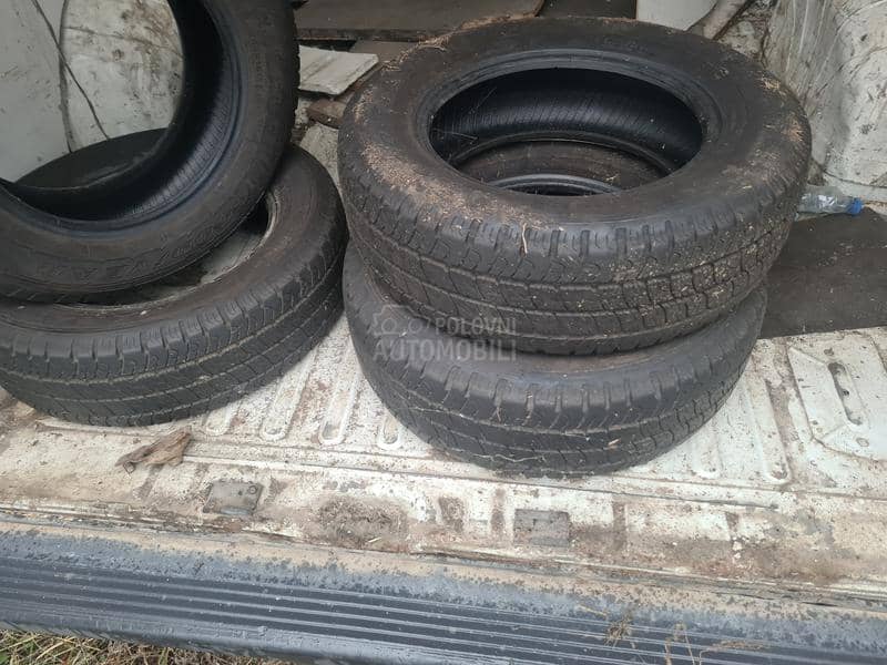 Goodyear 9.5/65 R16 Sve sezone