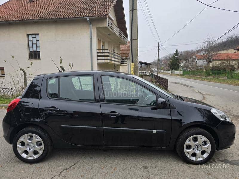 Renault Clio yahoo 1.2b 5v