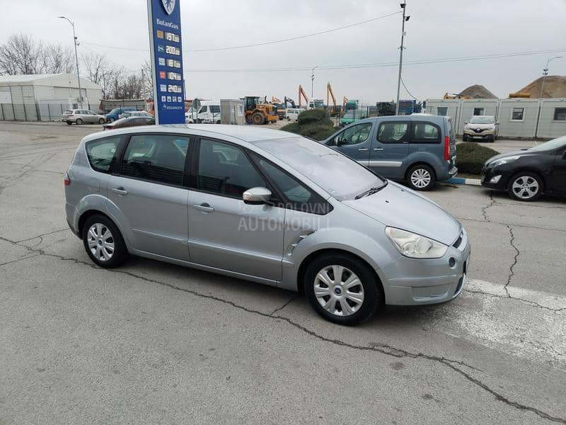 Ford S-Max 