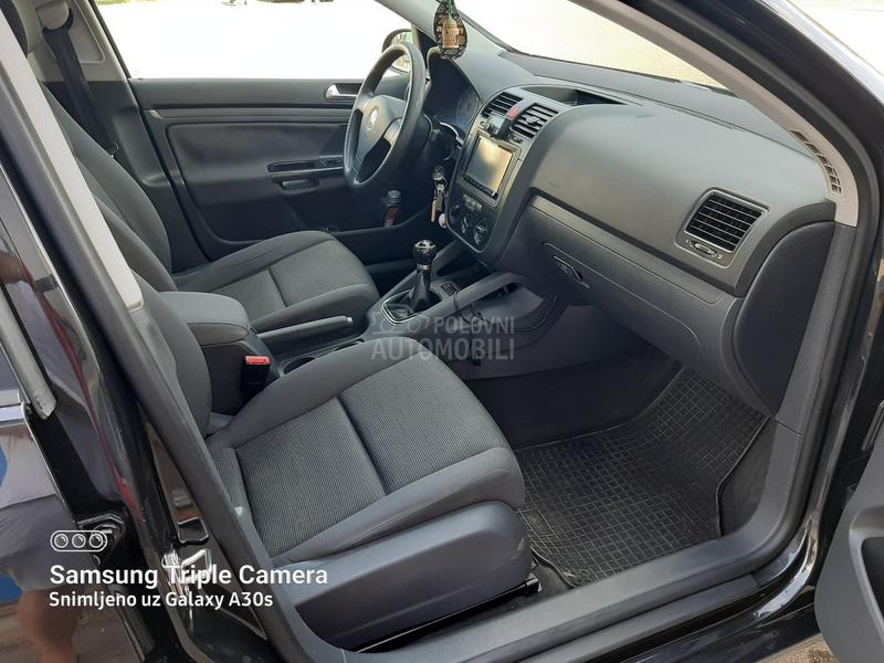 Volkswagen Golf 5 1.9 tdi TRENDLINE