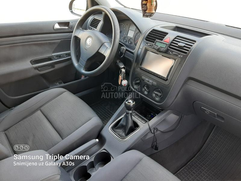 Volkswagen Golf 5 1.9 tdi TRENDLINE