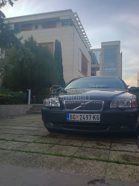 Volvo S80 