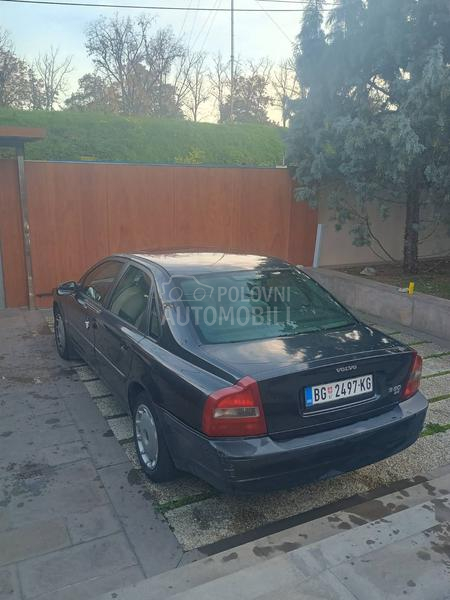 Volvo S80 