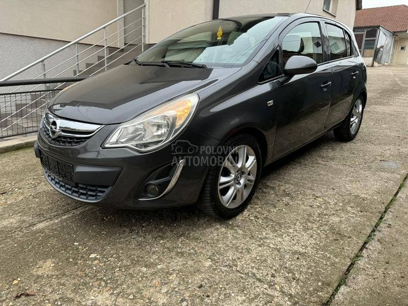 Opel Corsa D 1.3 CDTI COSMO 6 brz