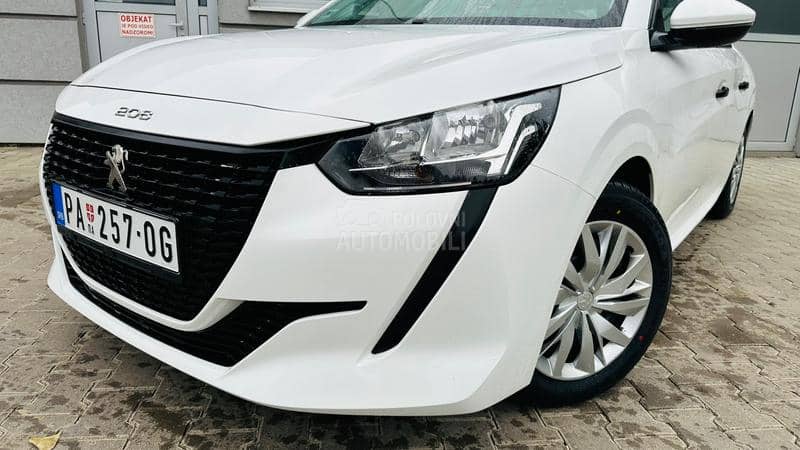 Peugeot 208 1.5HDI/102HP/2021