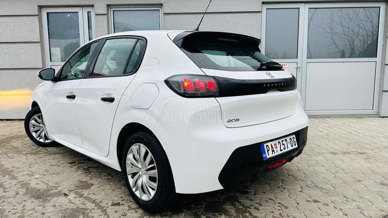 Peugeot 208 1.5HDI/102HP/2021