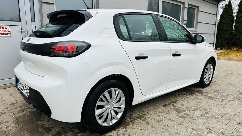 Peugeot 208 1.5HDI/102HP/2021