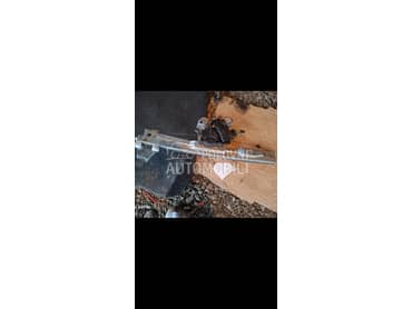 El podizac prozora za Peugeot 308 od 2008. do 2012. god.