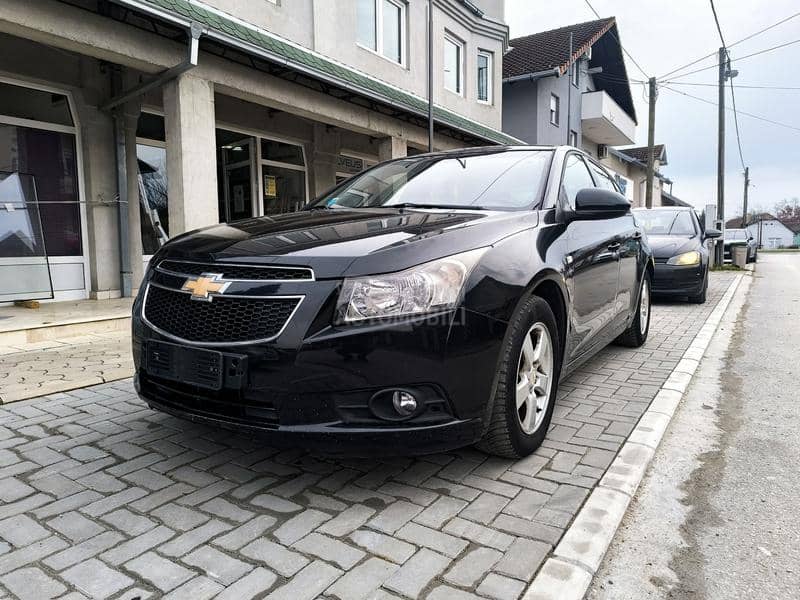 Chevrolet Cruze 1.8 TNG