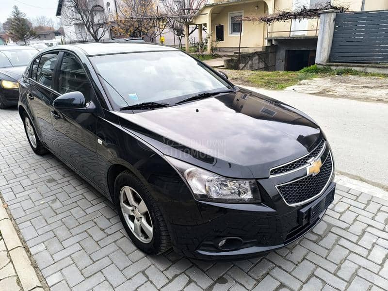 Chevrolet Cruze 1.8 TNG