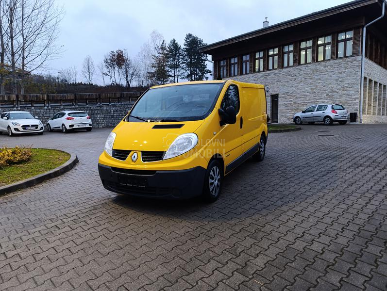 Renault Trafic 2.5