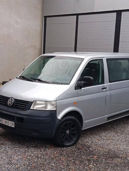 Volkswagen Multivan 2,5 TDI