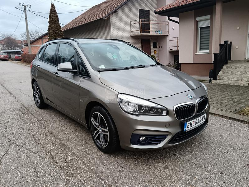 BMW 220 M oprema